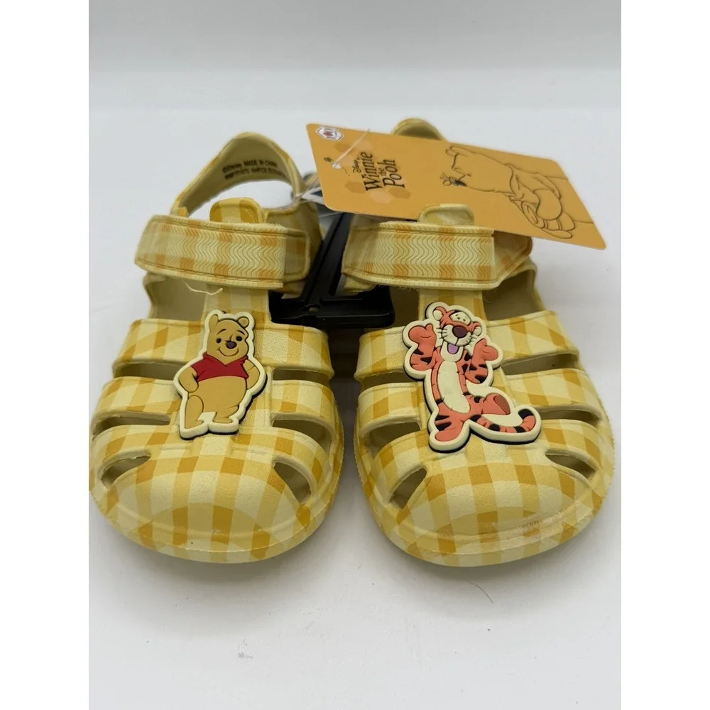 WINNIE THE POOH Toddlers Yellow Gingham Fisherman Sandals Size 6